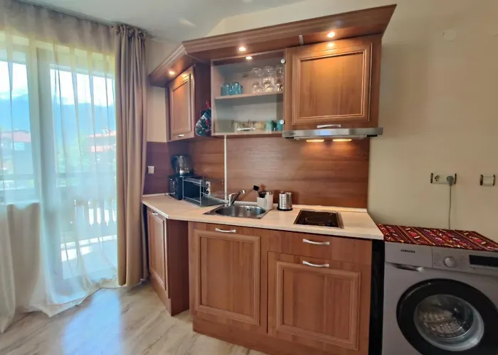 Fenix Emerald Апартамент